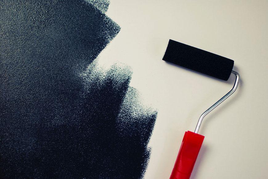 These Wood Look Paint Kits Will Step Up Your Garage Door Game