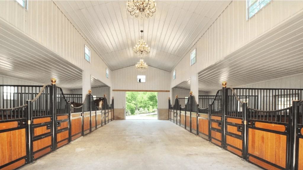 42x40 Carolina Barn